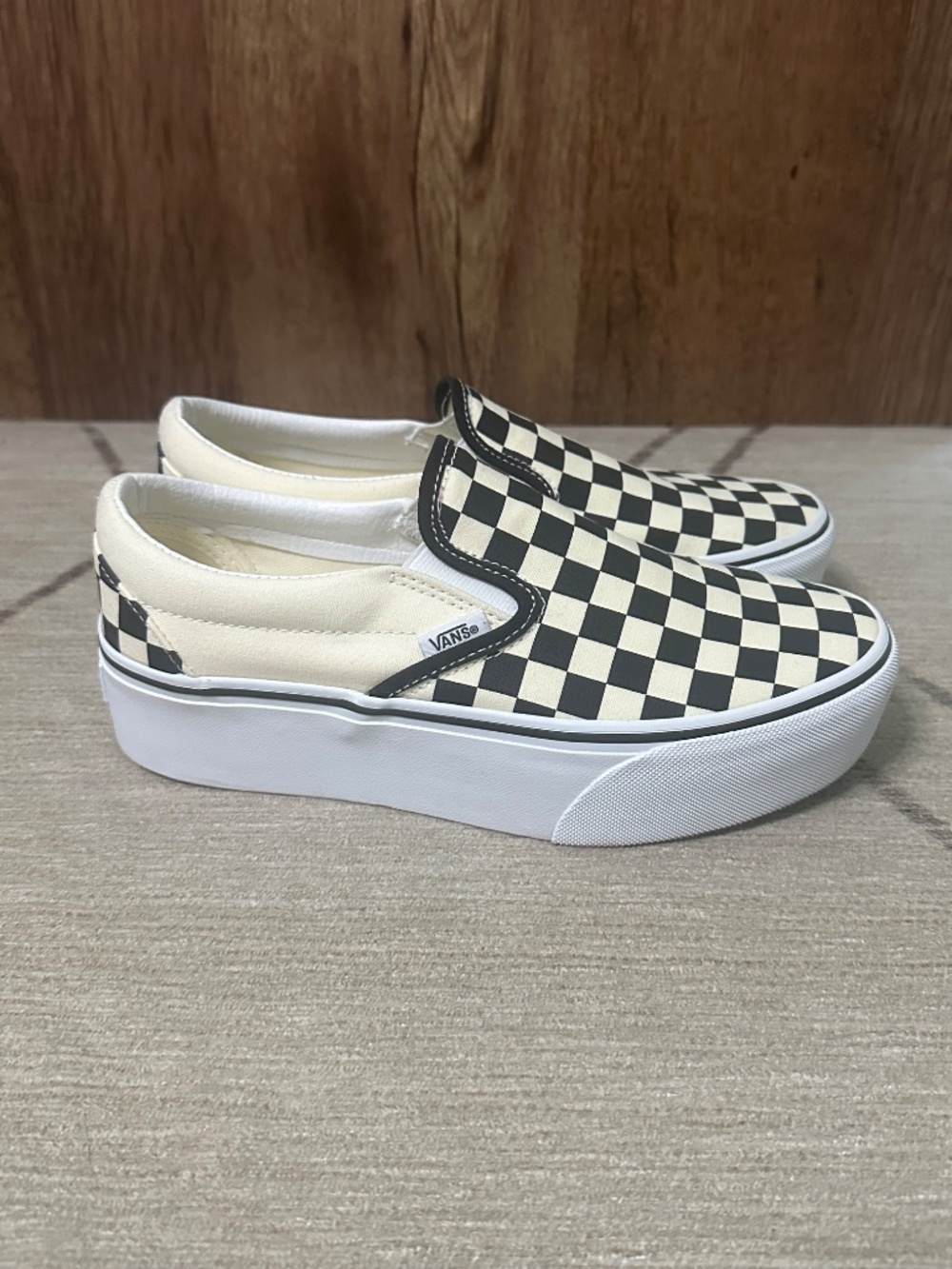 Womens Size 7.5 Platform Checkered Vans - Picture 7 of 7